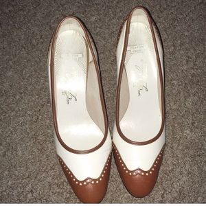 Vintage brown and white oxfords size 8